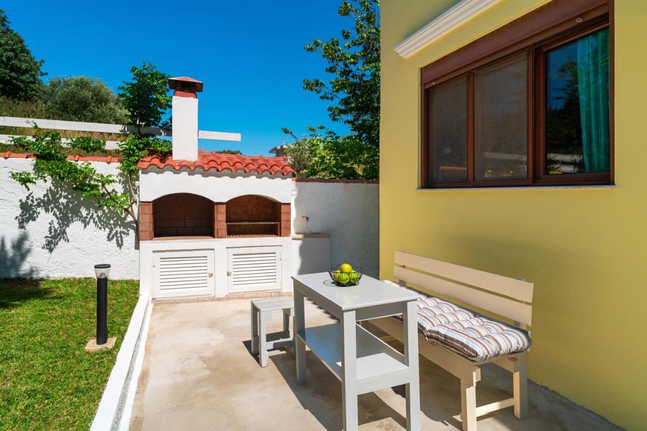 Villa Iasama Asgourou ภายนอก รูปภาพ